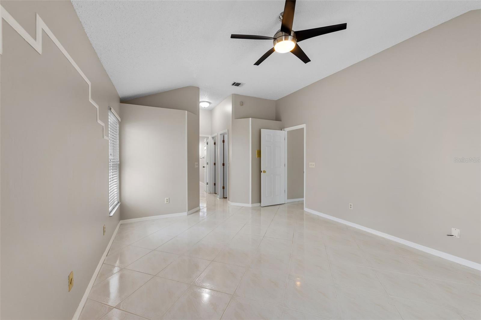 Image 23 of 44 For 12614 Newfield Drive