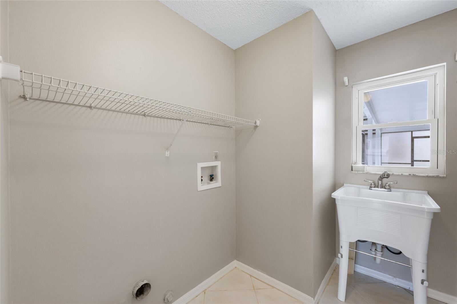 Image 30 of 44 For 12614 Newfield Drive