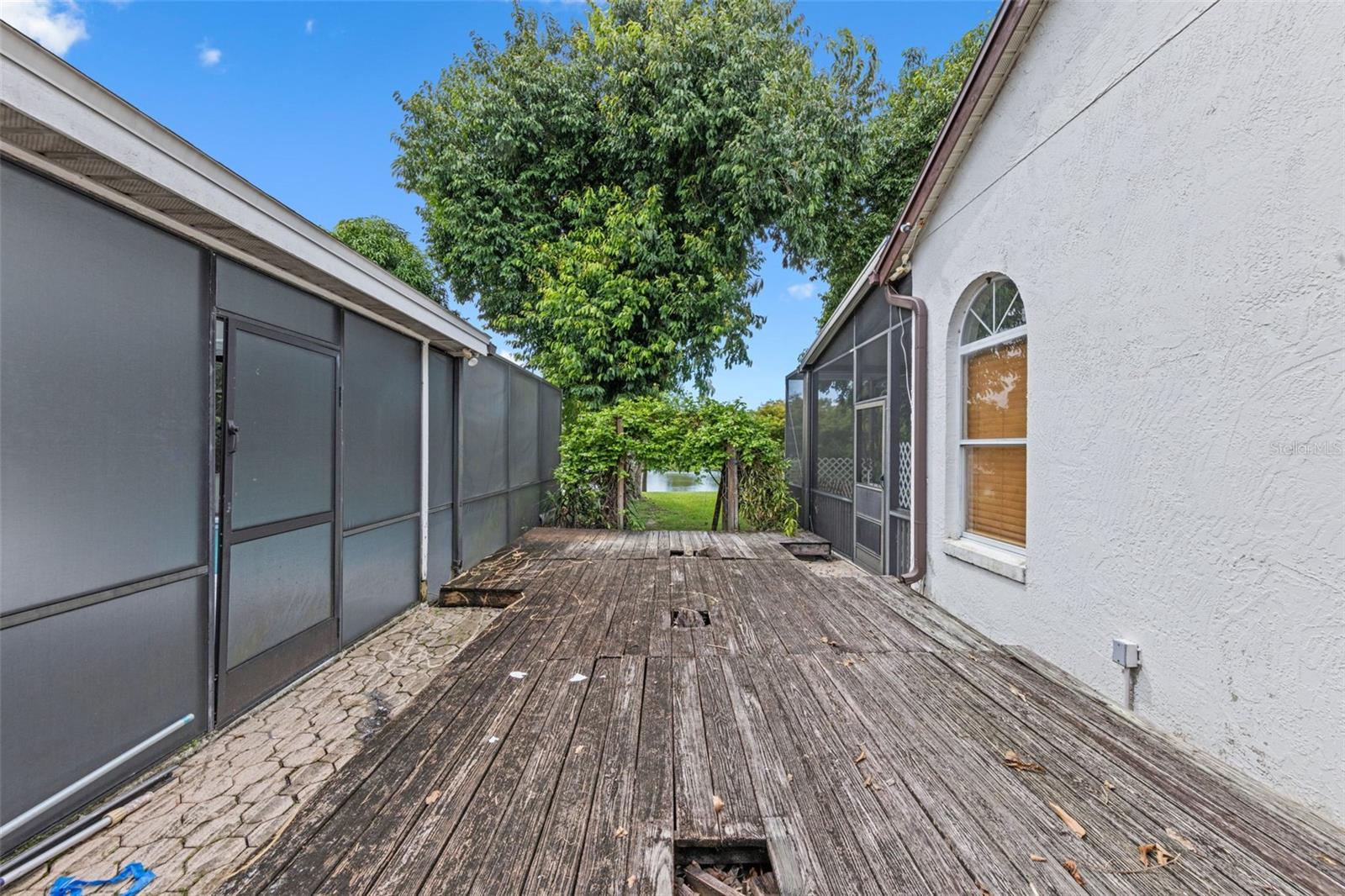 Image 40 of 44 For 12614 Newfield Drive
