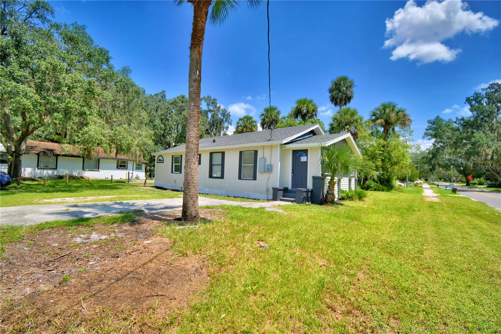 Image 2 of 37 For 1104 8th Street