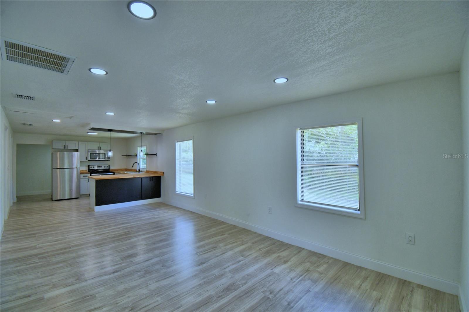 Image 9 of 37 For 1104 8th Street