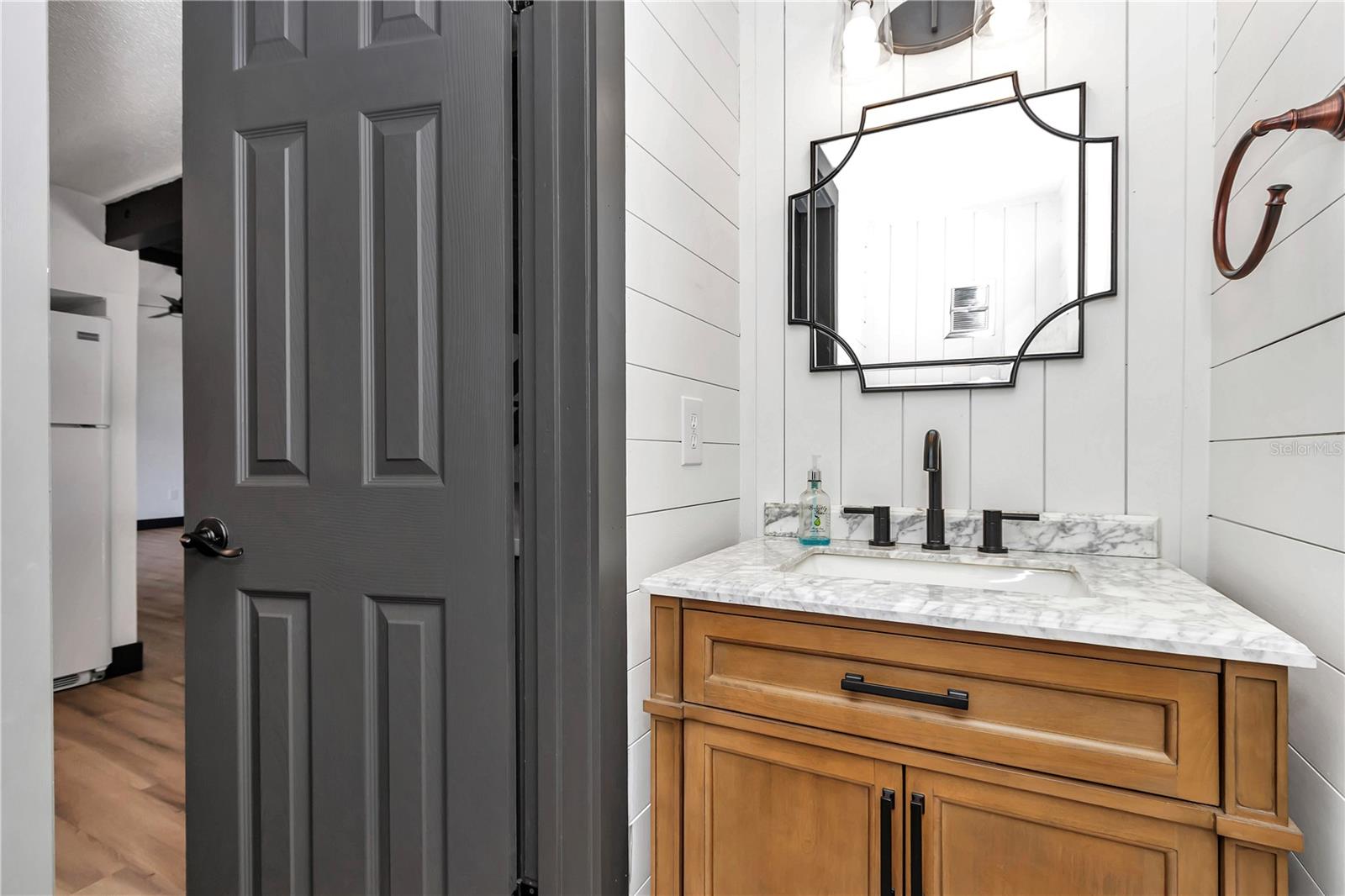 Image 13 of 39 For 2447 7th Street 2447