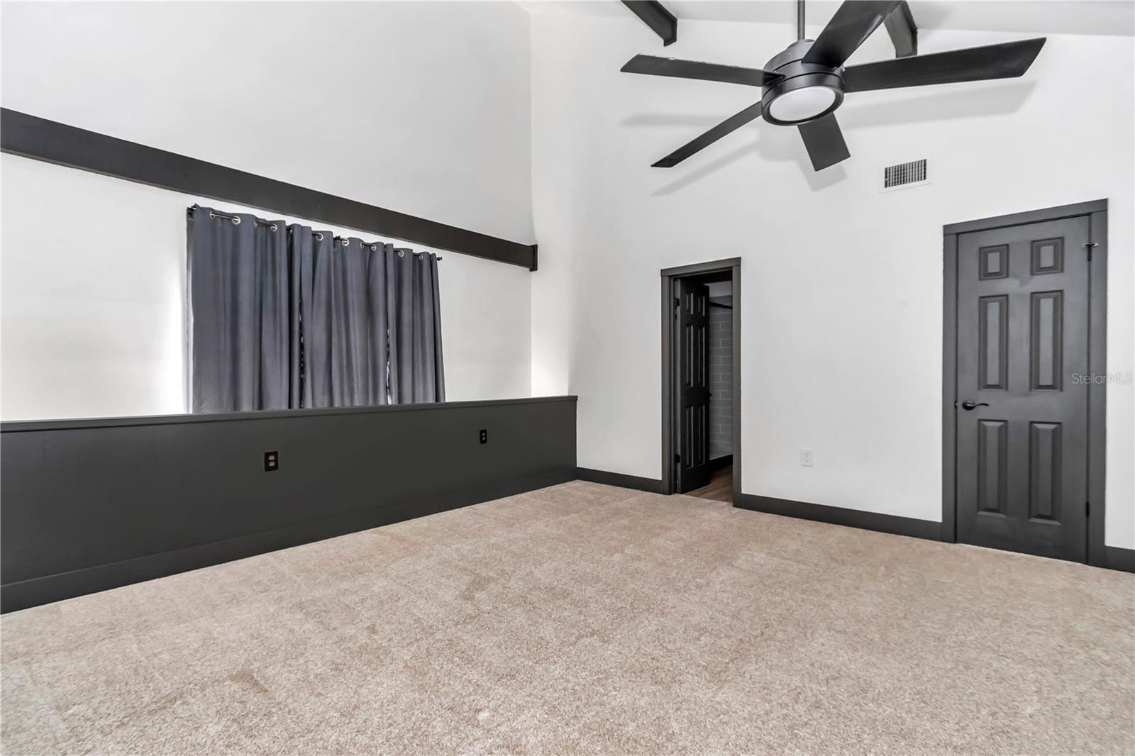 Image 20 of 39 For 2447 7th Street 2447