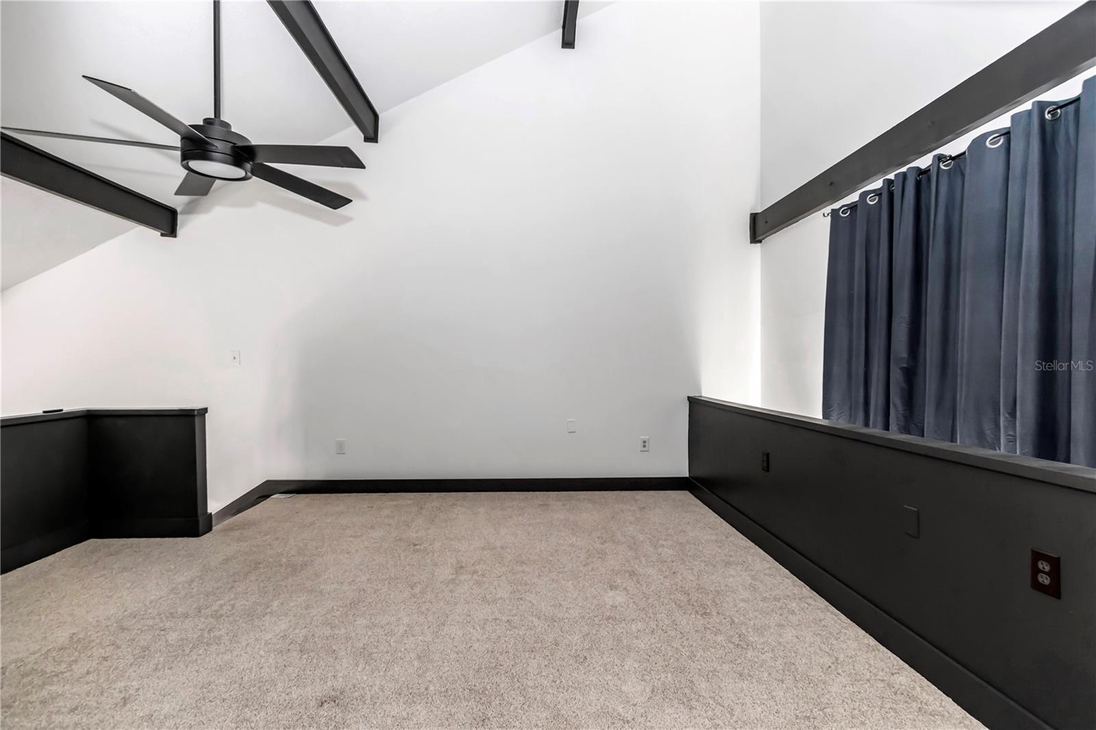 Image 27 of 39 For 2447 7th Street 2447