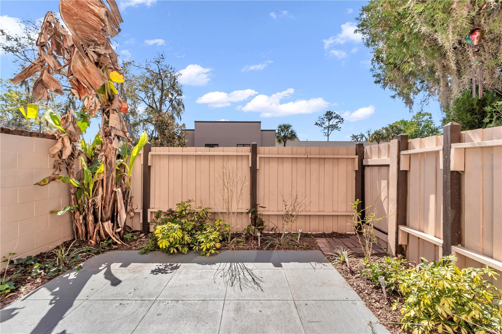 Image 34 of 39 For 2447 7th Street 2447