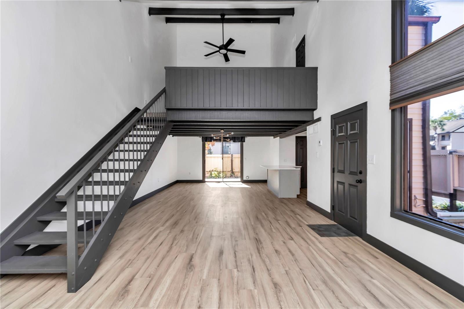Image 5 of 39 For 2447 7th Street 2447