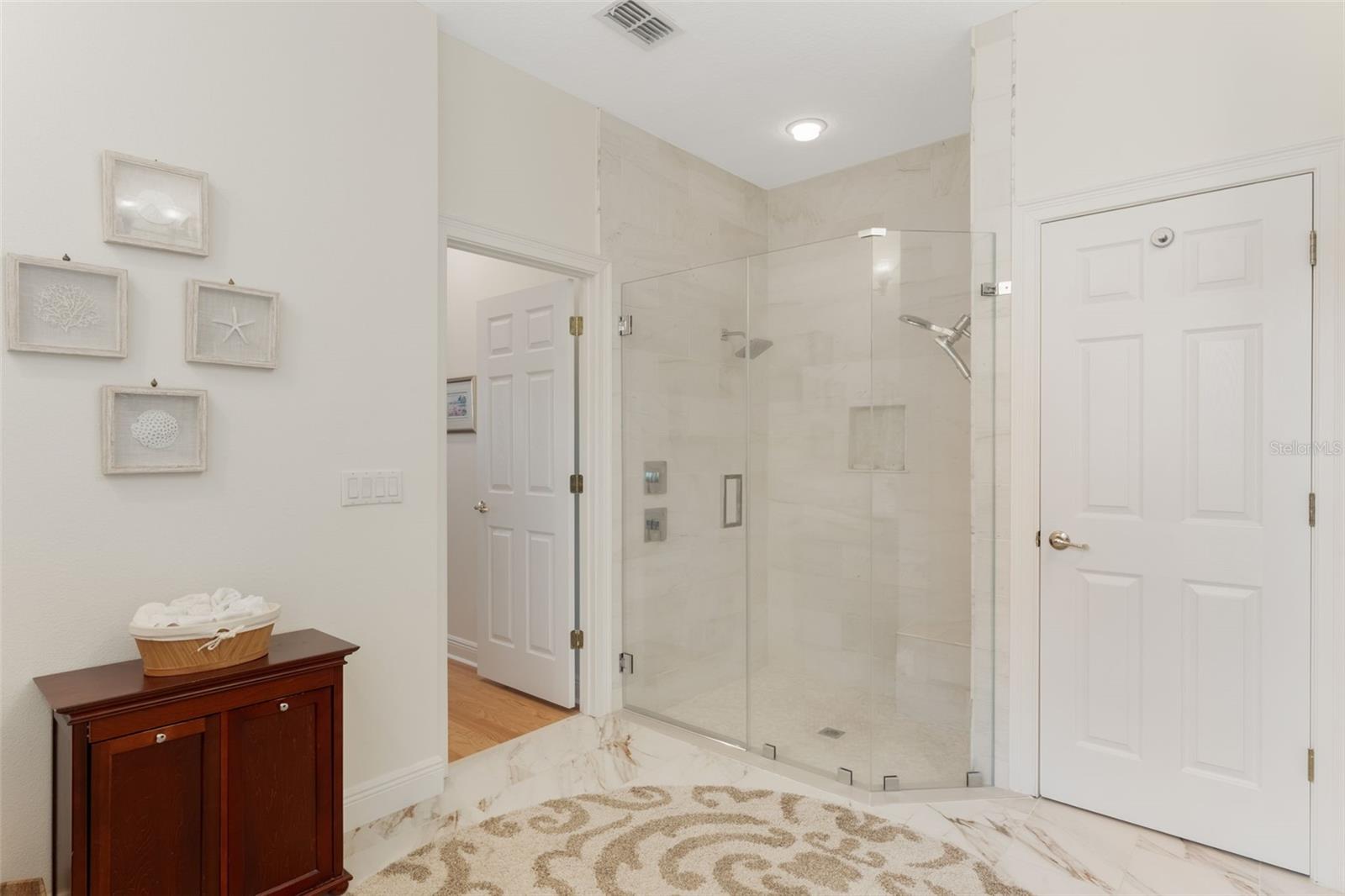 Image 23 of 62 For 12463 Westfield Lakes Circle