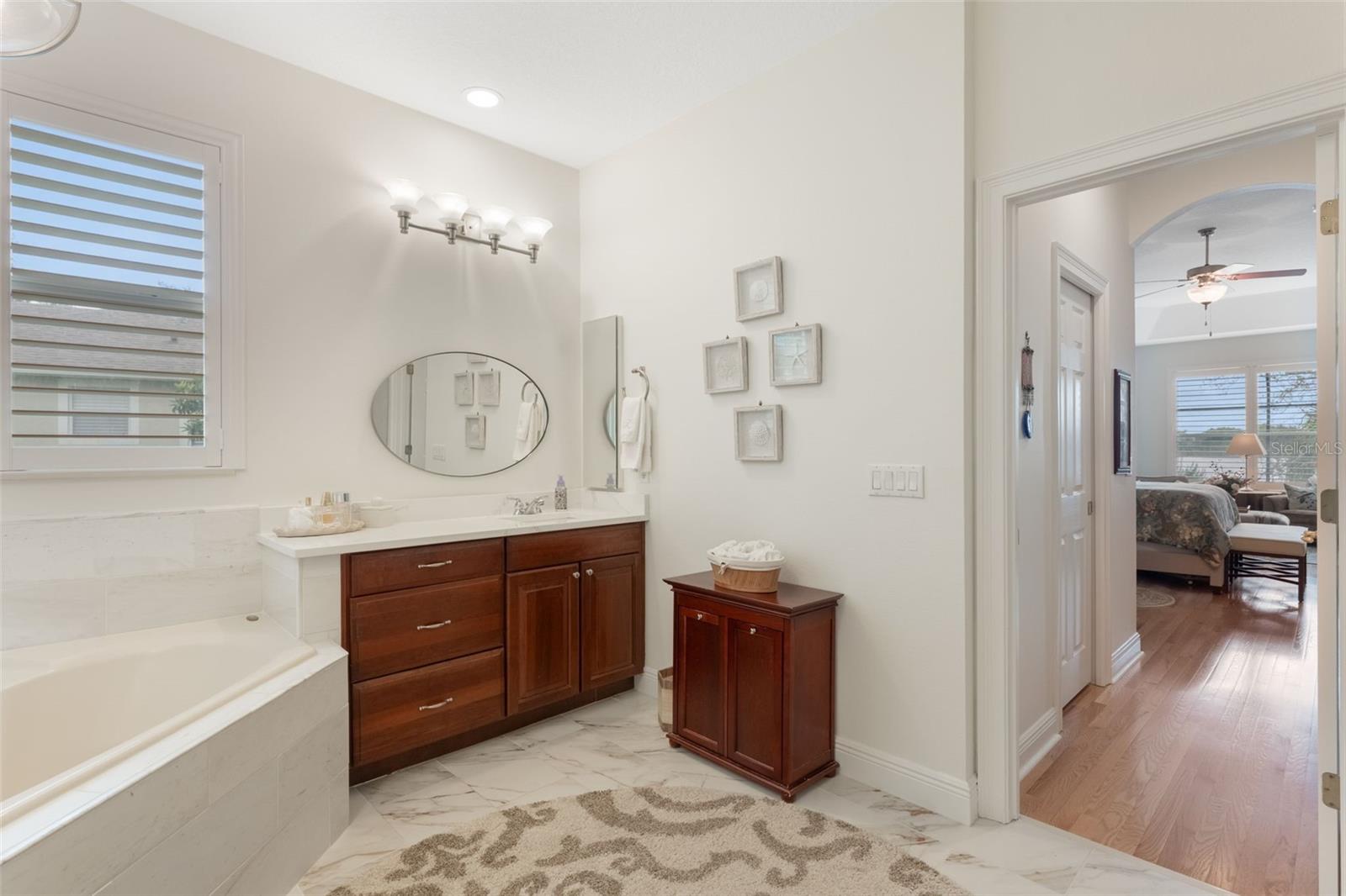 Image 24 of 62 For 12463 Westfield Lakes Circle