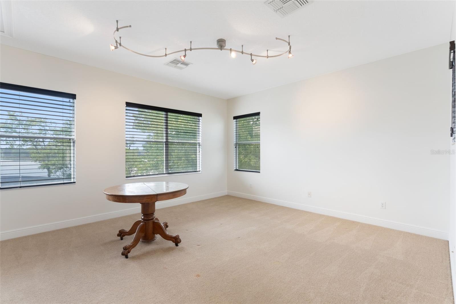 Image 33 of 62 For 12463 Westfield Lakes Circle