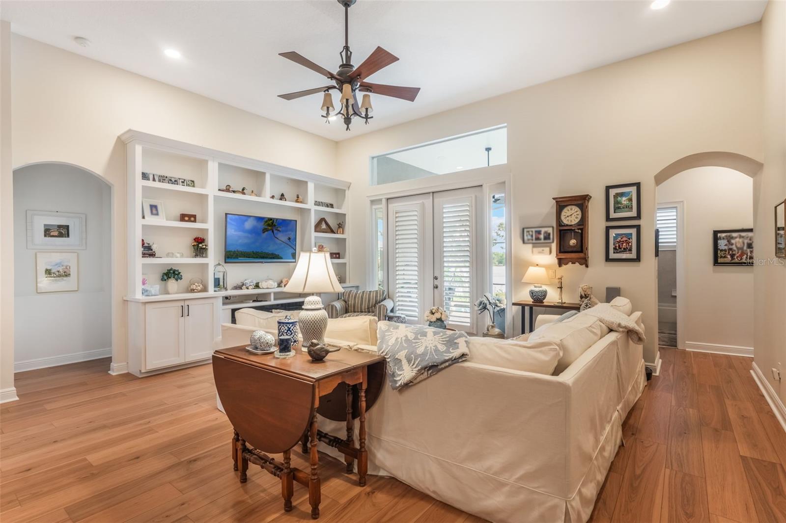 Image 6 of 62 For 12463 Westfield Lakes Circle