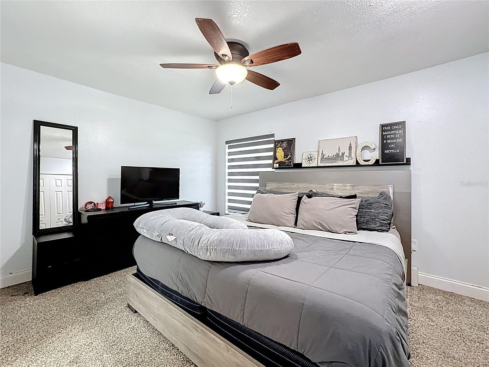 Image 30 of 54 For 608 Casa Park Court F