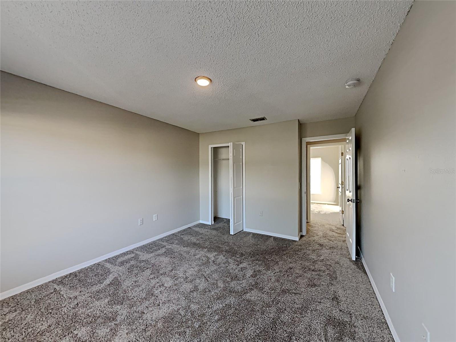 Image 10 of 29 For 364 Chelmsford Court