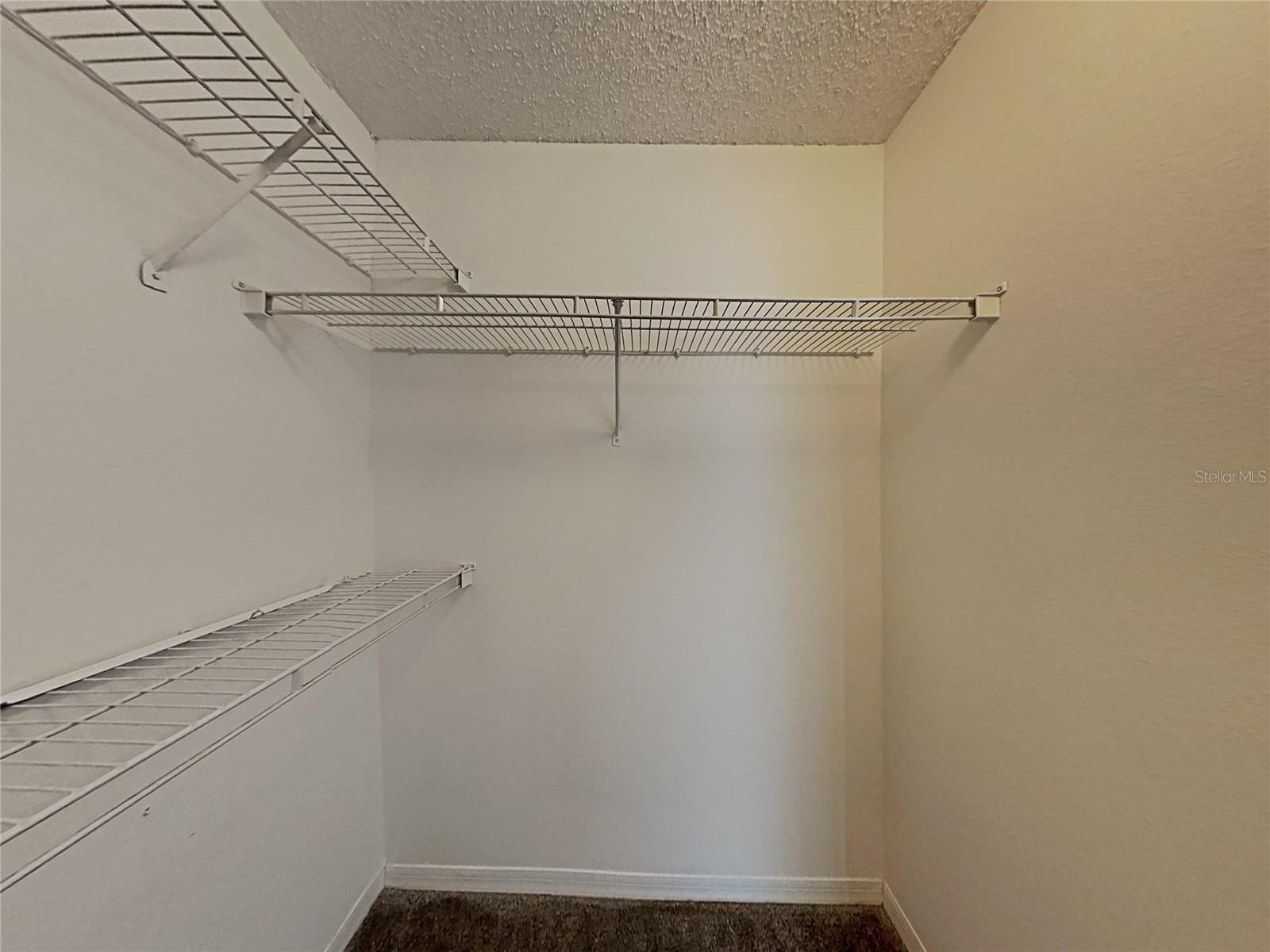 Image 18 of 29 For 364 Chelmsford Court