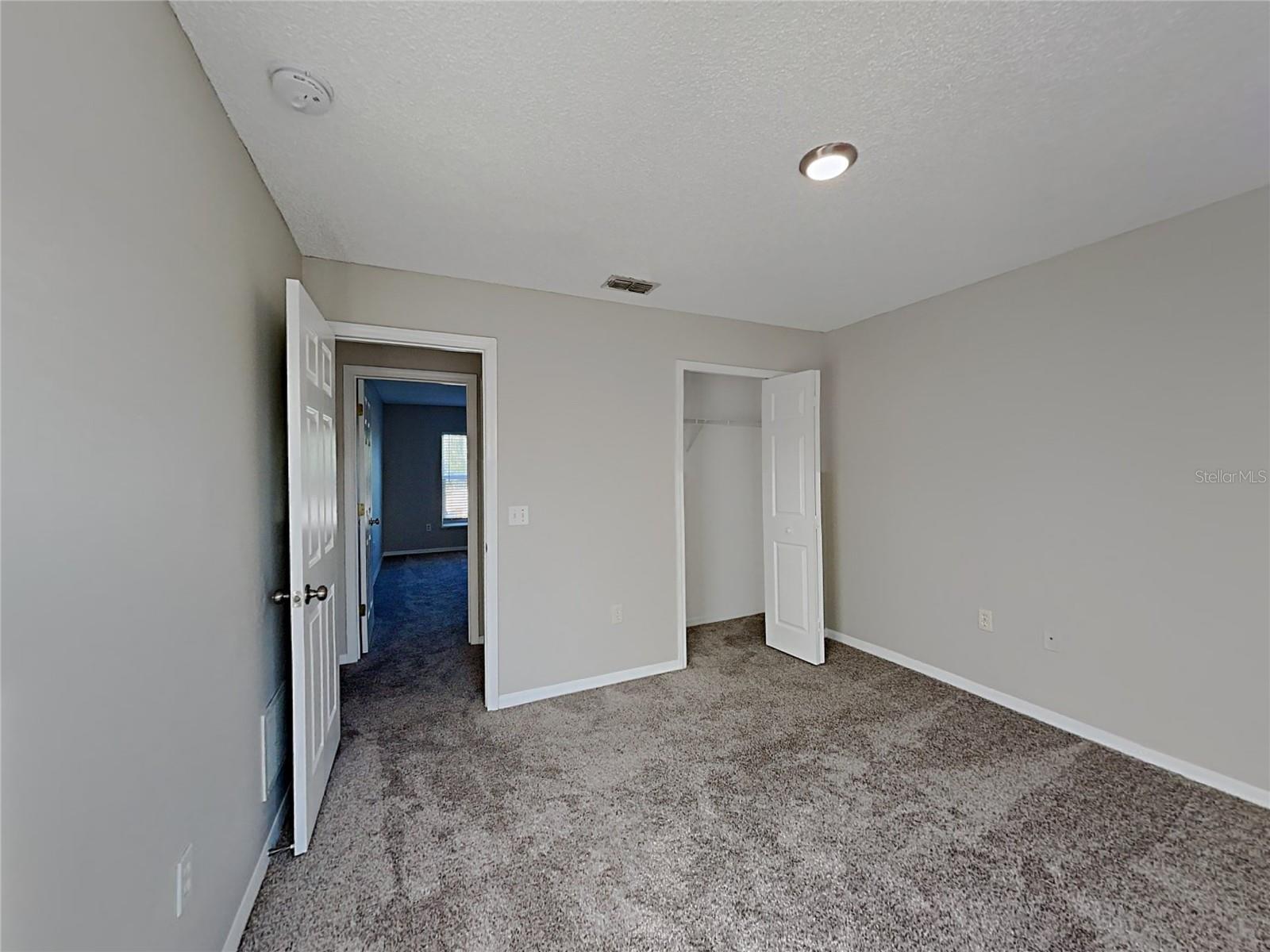 Image 9 of 29 For 364 Chelmsford Court