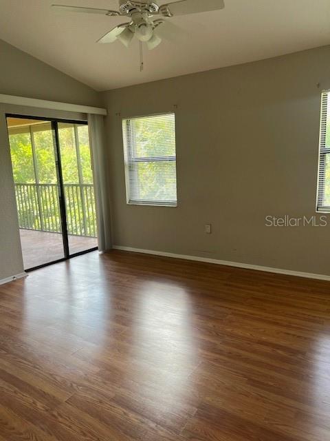 Image 10 of 30 For 7757 Sugar Bend Drive 7757