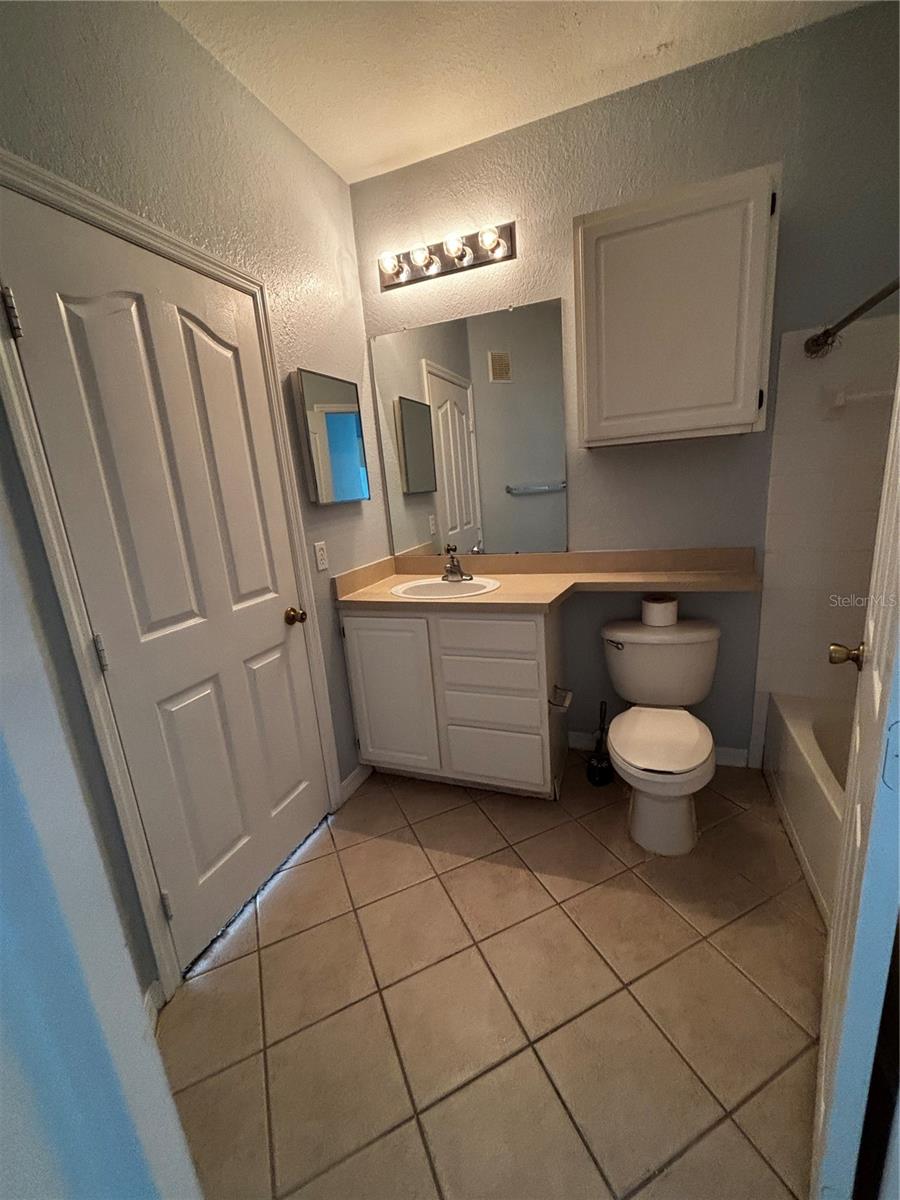 Image 7 of 14 For 2729 Maitland Crossing Way 2