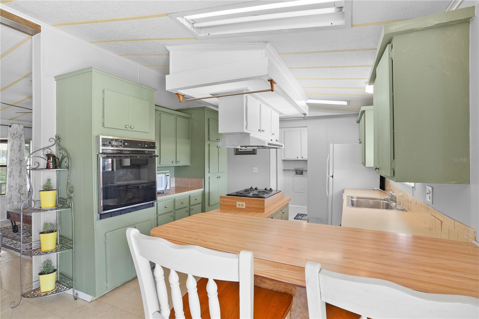 Image 16 of 78 For 35410 Johns Lane