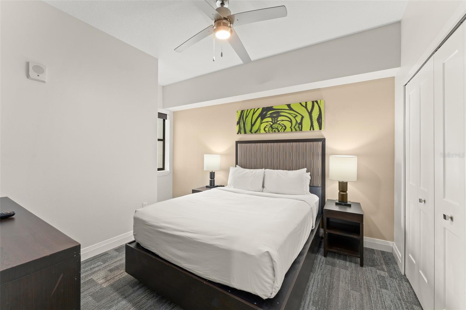 Image 22 of 41 For 14501 Grove Resort Avenue 2334