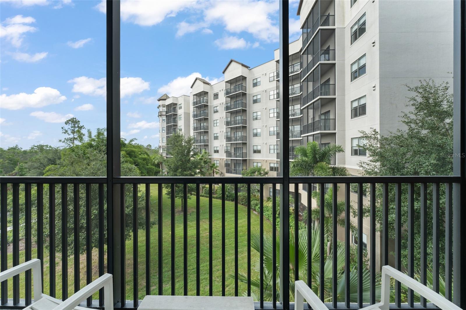 Image 29 of 41 For 14501 Grove Resort Avenue 2334