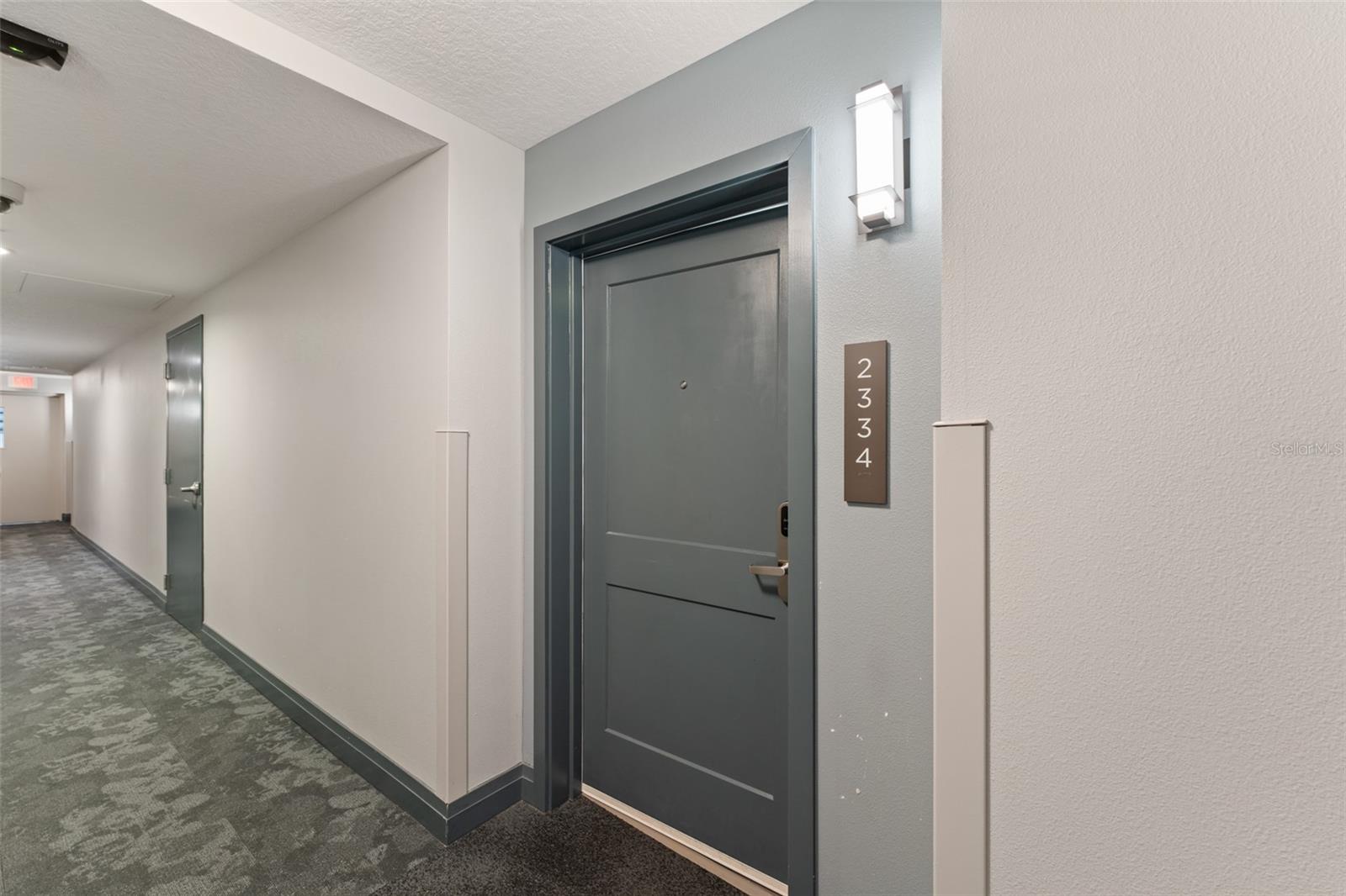 Image 31 of 41 For 14501 Grove Resort Avenue 2334
