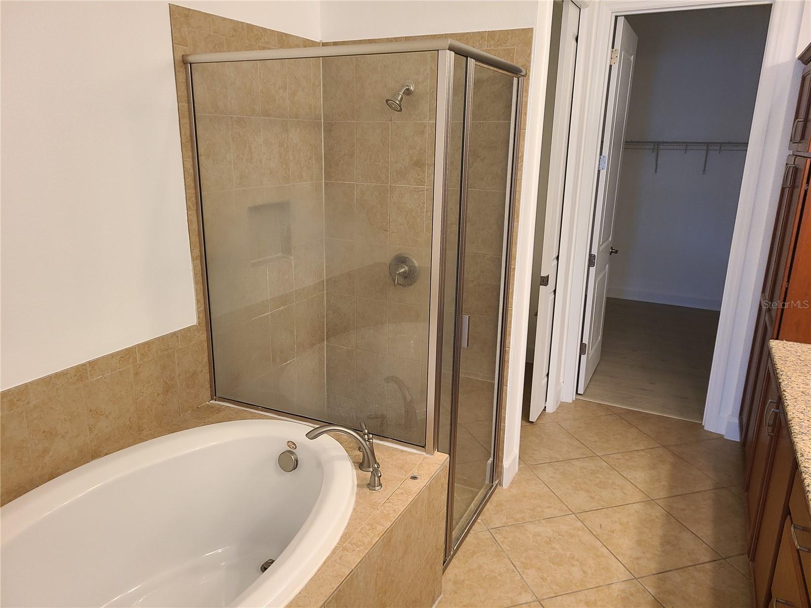 Image 15 of 28 For 13825 Benavente Avenue