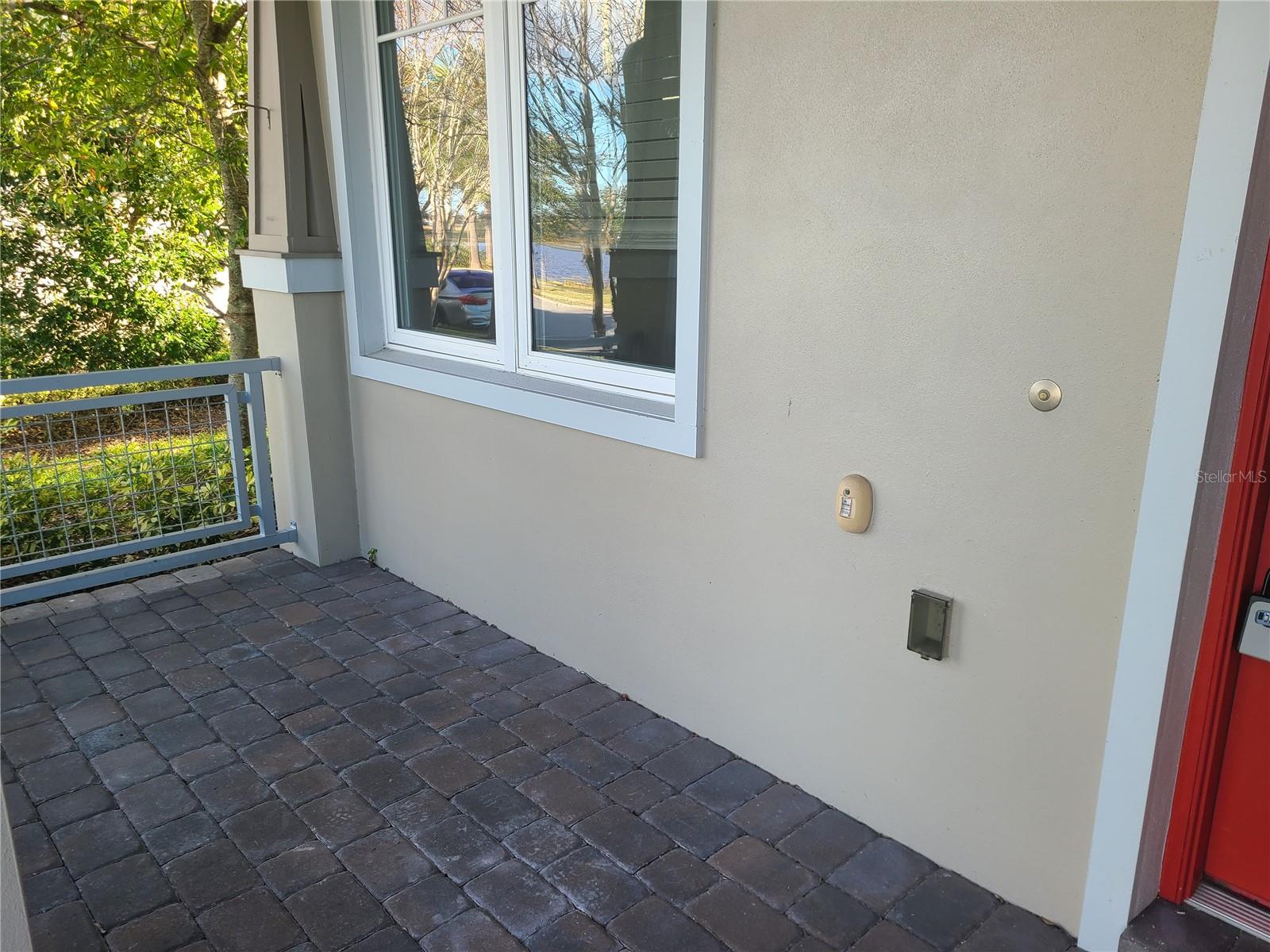 Image 4 of 28 For 13825 Benavente Avenue