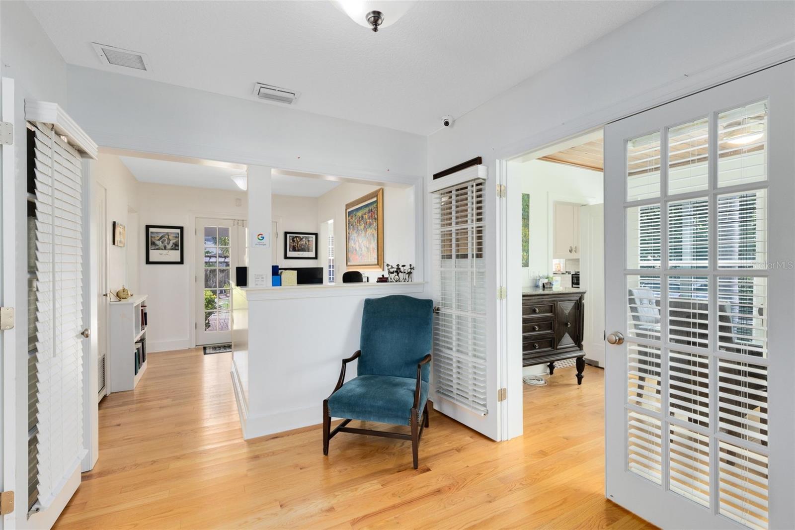 Image 11 of 18 For 1513 Livingston Street 1513