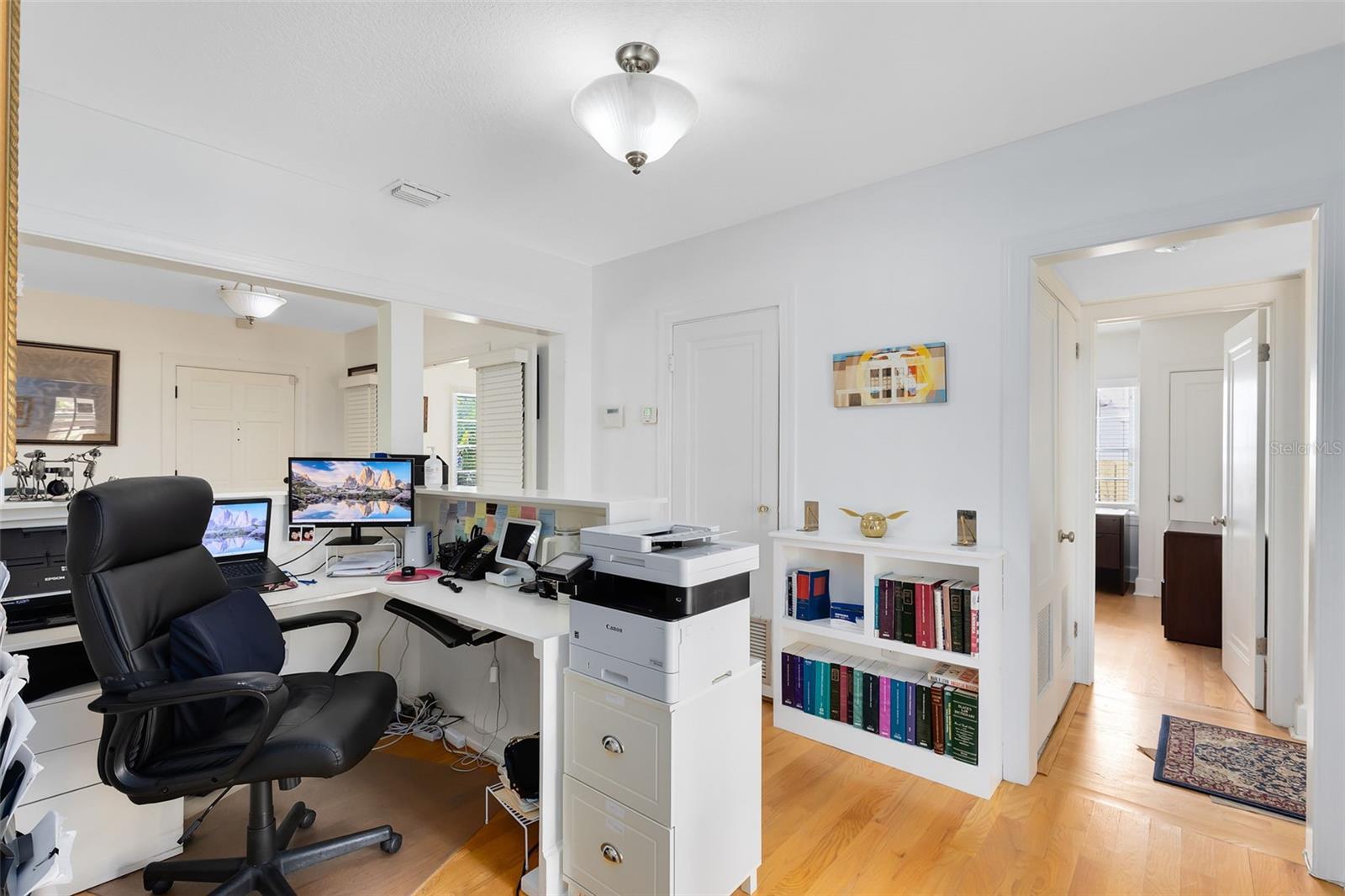 Image 14 of 18 For 1513 Livingston Street 1513