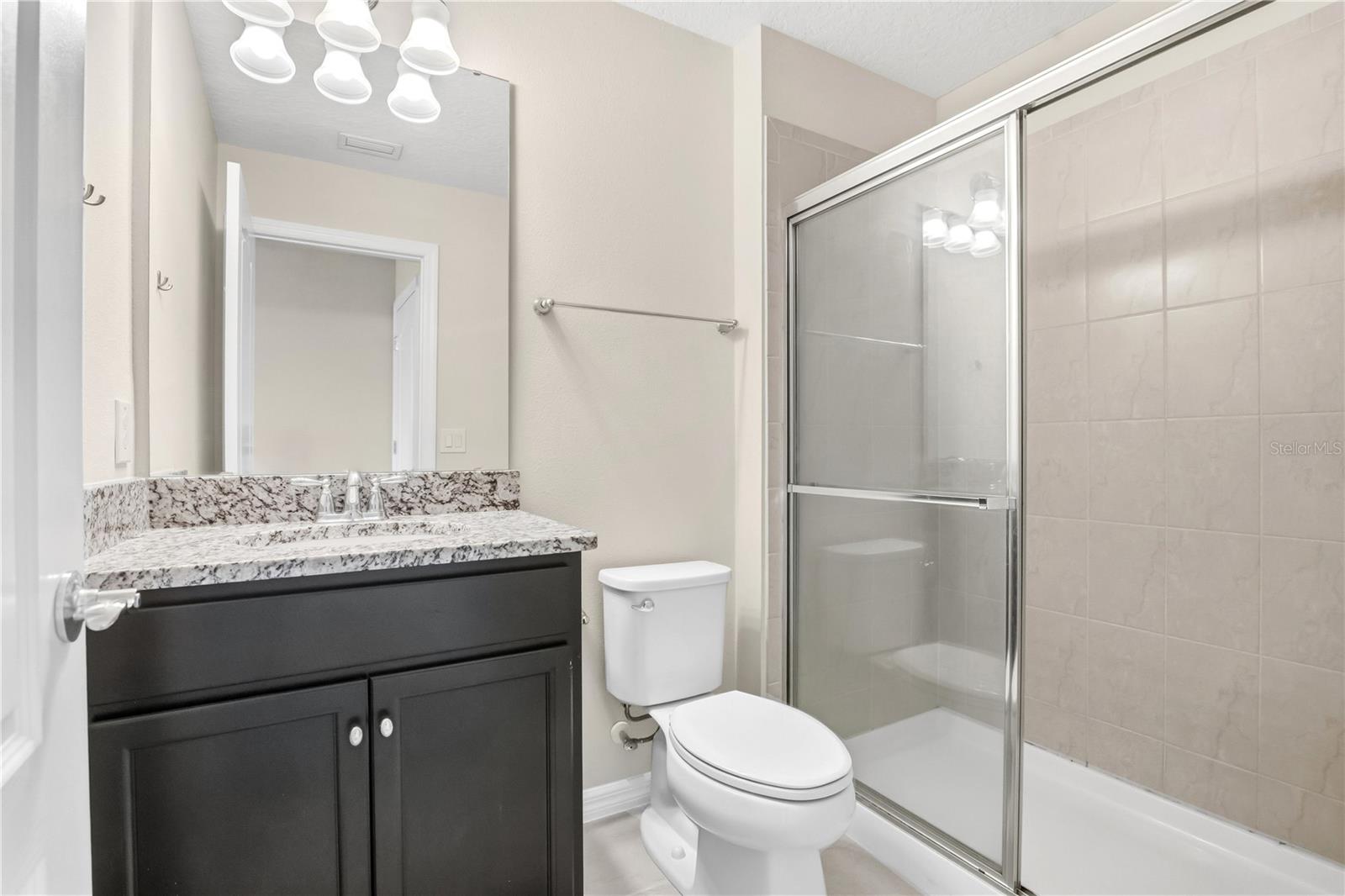 Image 25 of 41 For 2406 Dubai Street