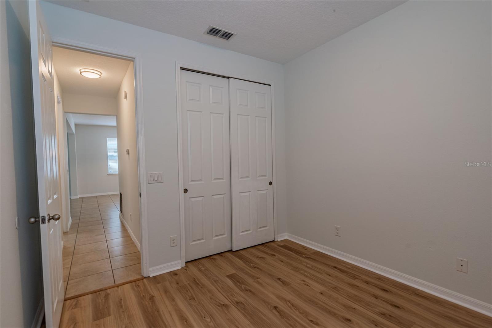 Image 21 of 43 For 5278 Dove Tree St