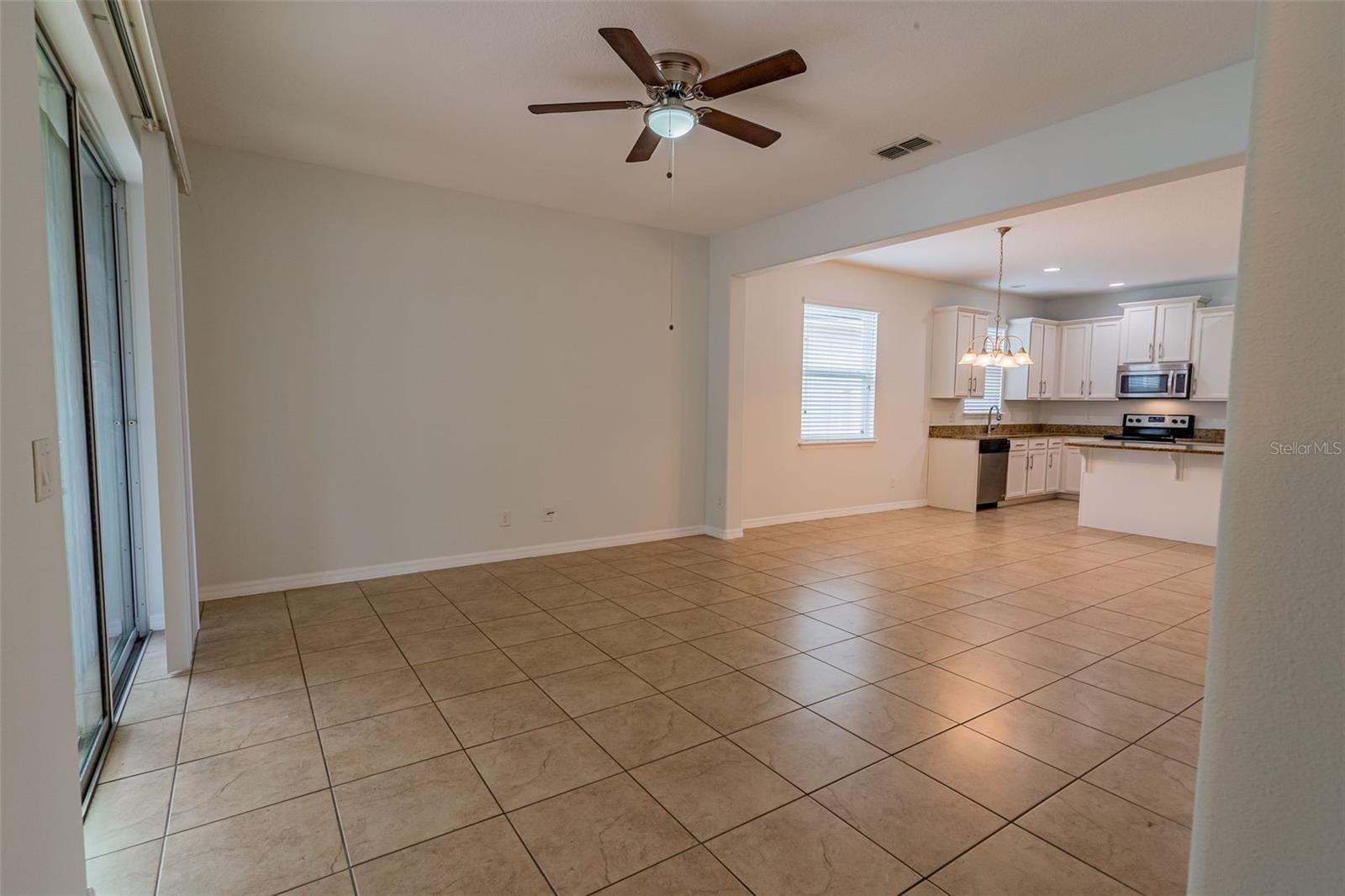 Image 25 of 43 For 5278 Dove Tree St