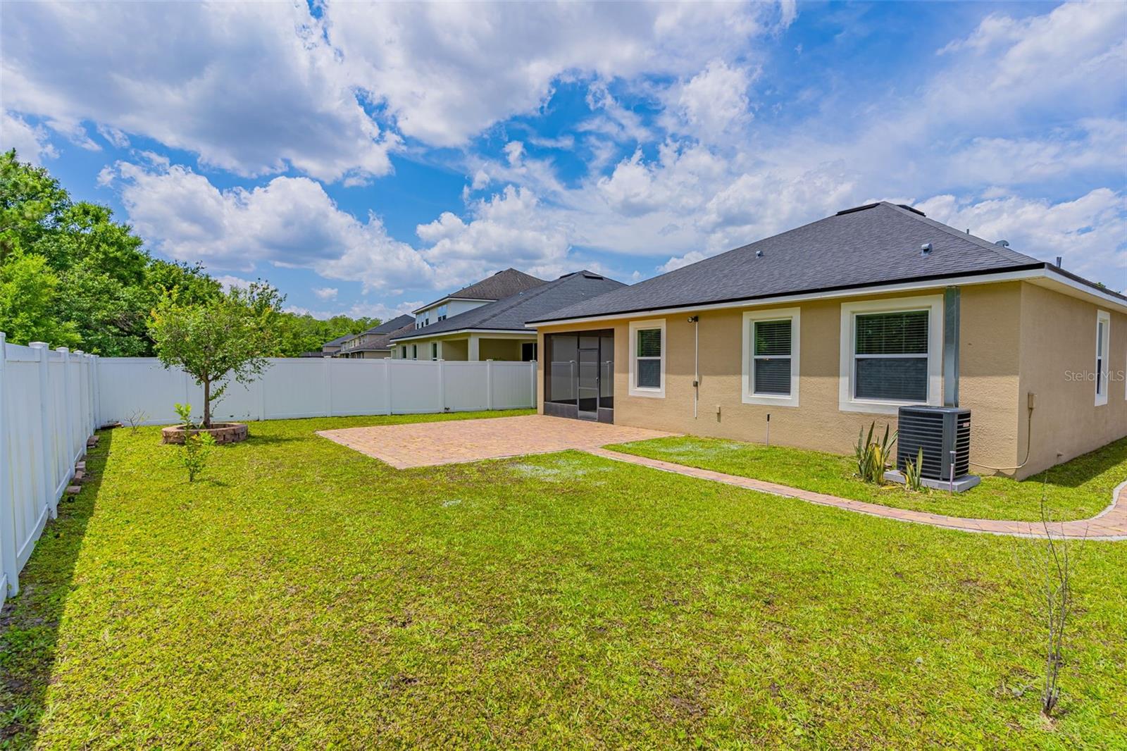 Image 8 of 43 For 5278 Dove Tree St
