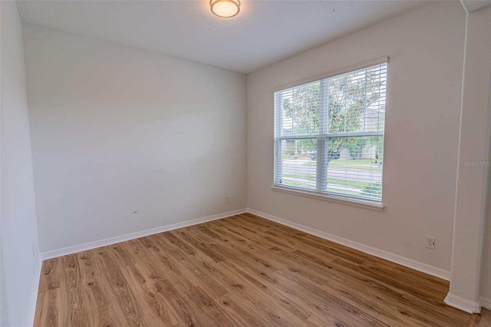 Image 9 of 43 For 5278 Dove Tree St