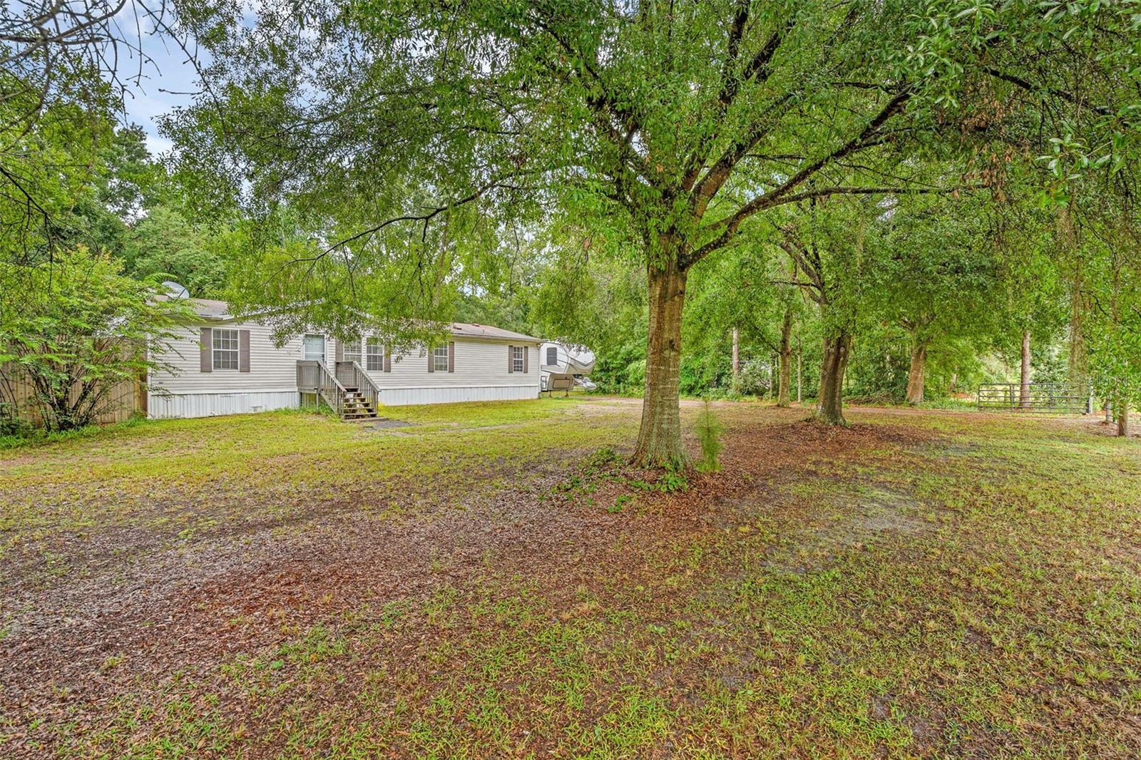 Details for 2835 Forestland Drive, LAKELAND, FL 33809