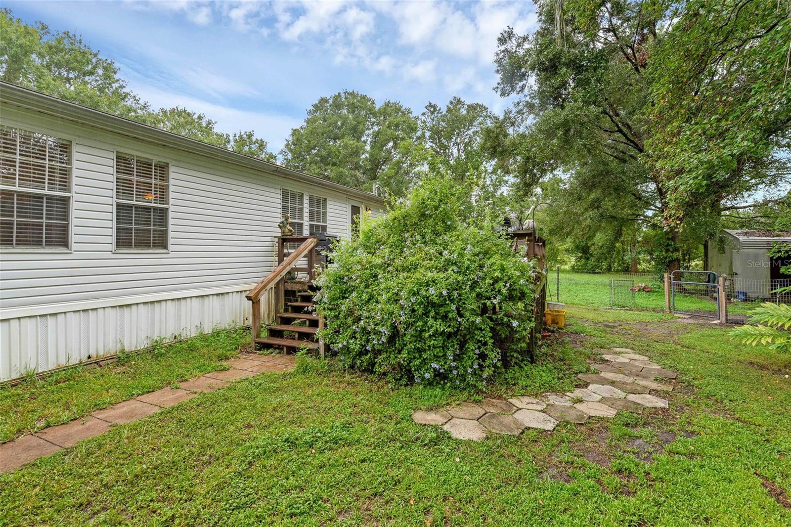 Image 3 of 49 For 2835 Forestland Drive
