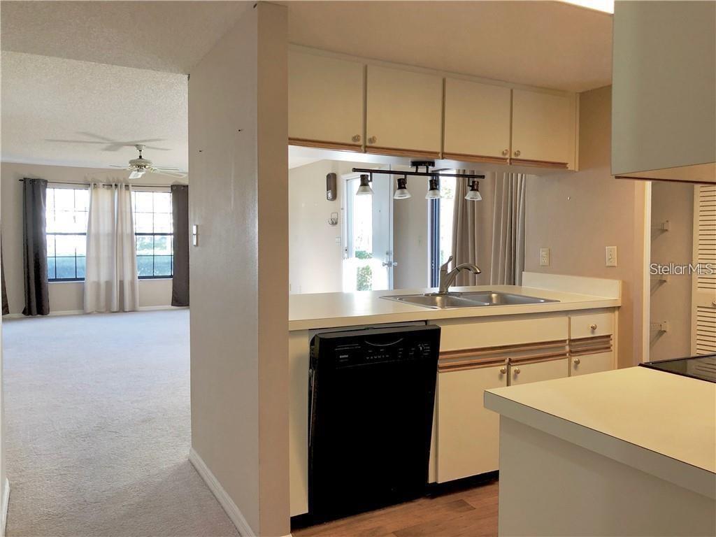 Image 12 of 23 For 2922 Fox Squirrel Drive B