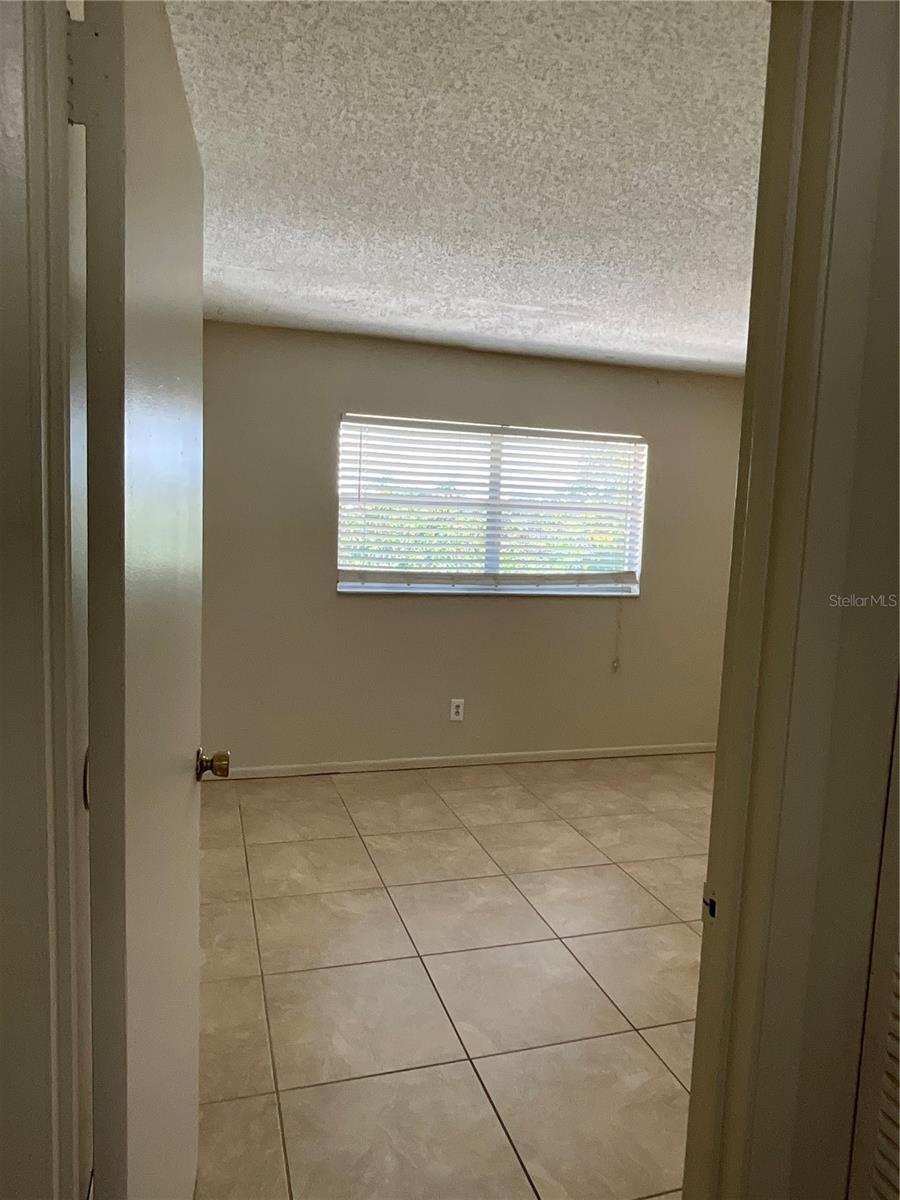 Image 15 of 18 For 518 San Sebastian Court 518