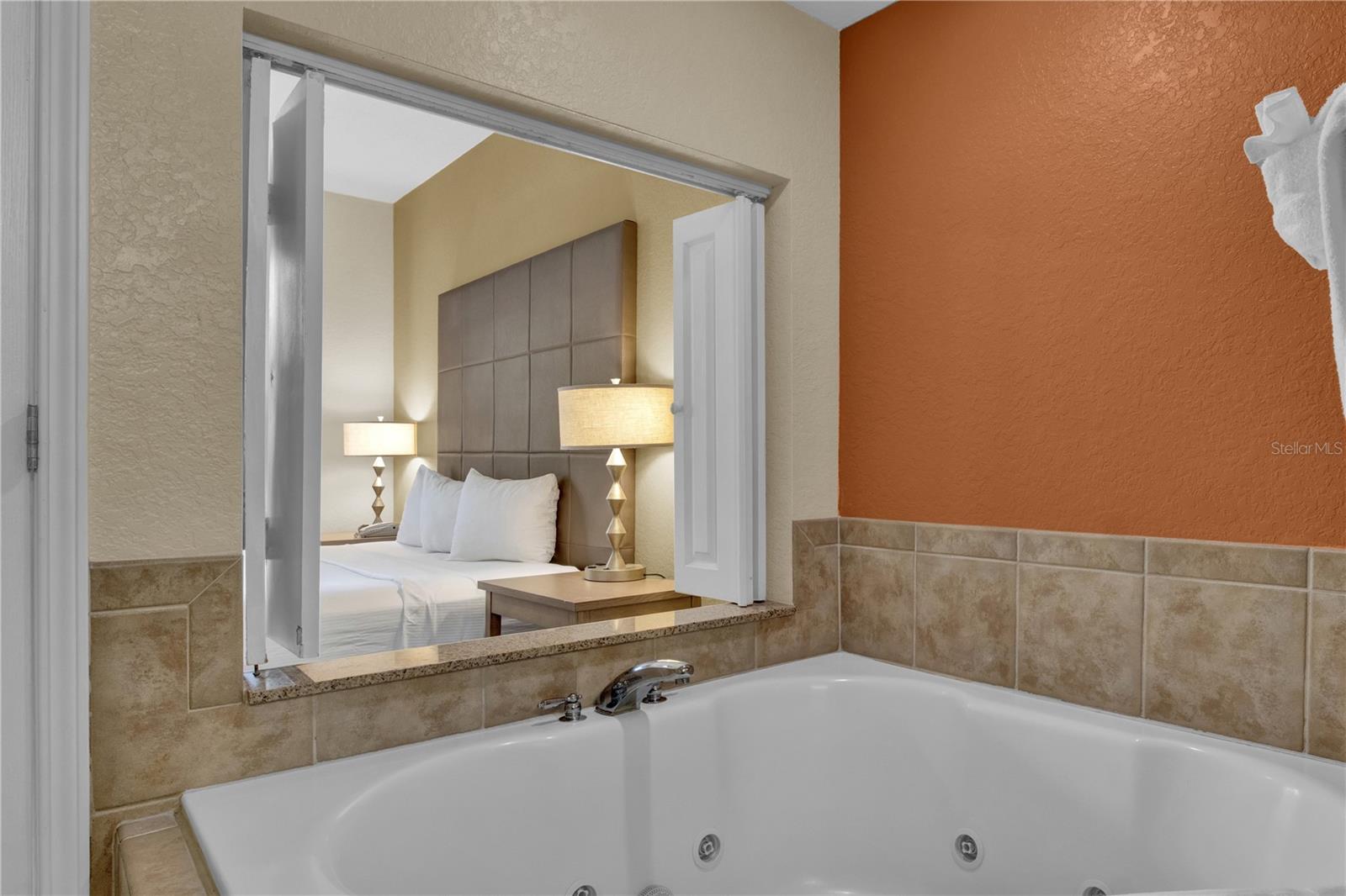 Image 14 of 29 For 12556 Floridays Resort Drive 307