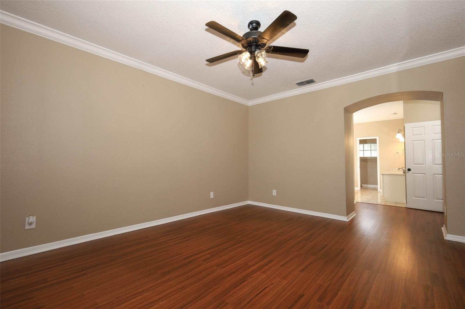 Image 21 of 47 For 1324 Weston Woods Boulevard