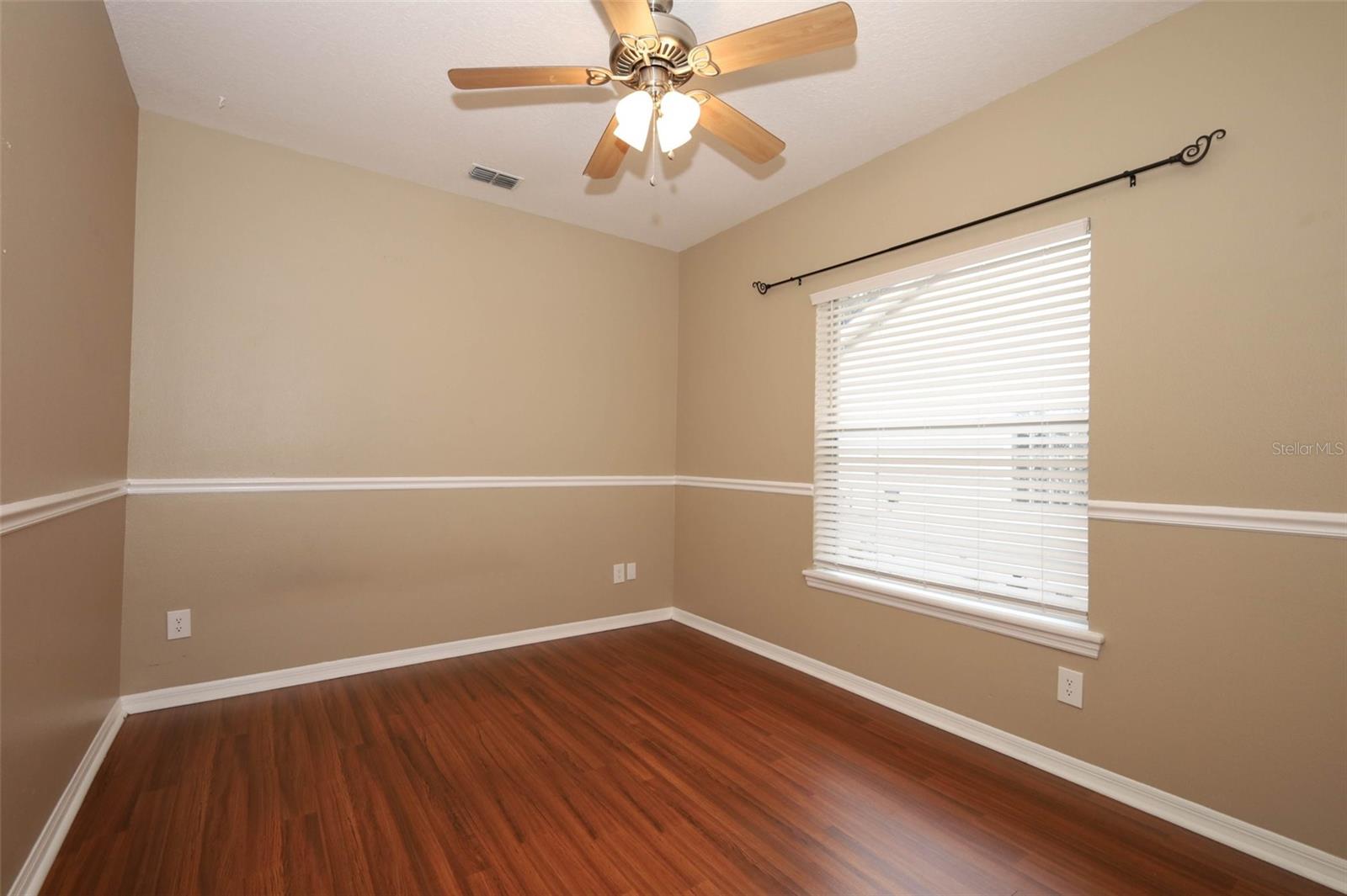 Image 31 of 47 For 1324 Weston Woods Boulevard