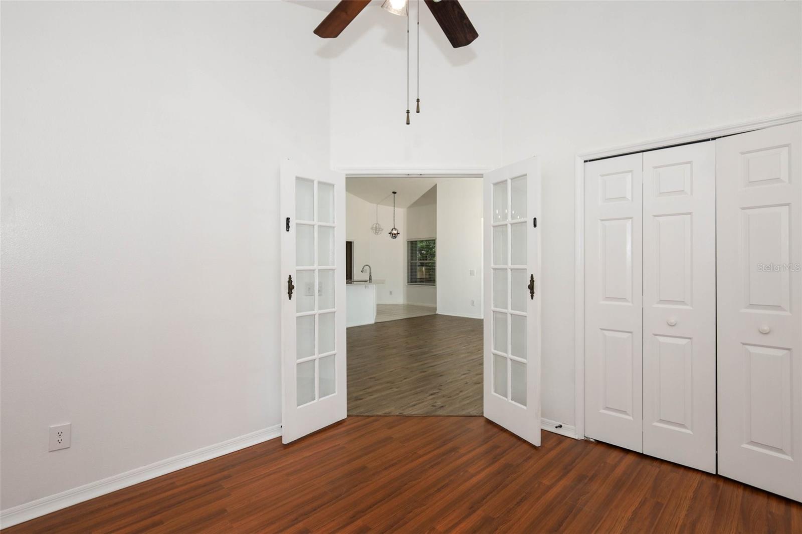 Image 8 of 47 For 1324 Weston Woods Boulevard