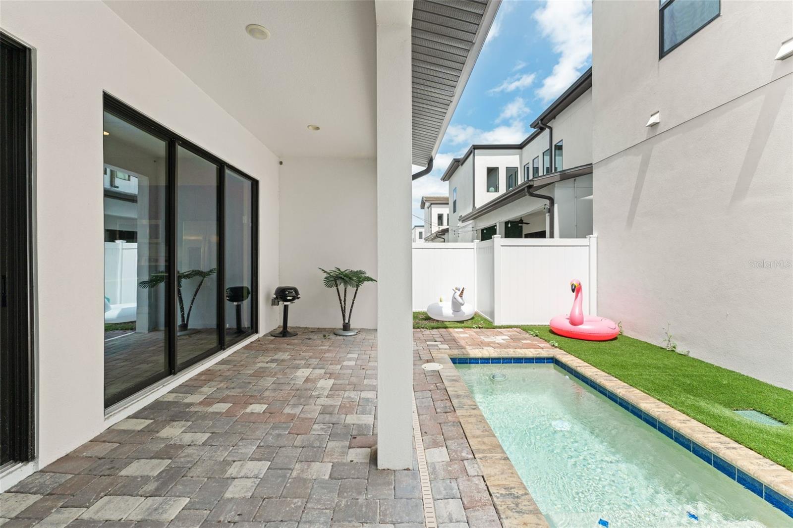 Image 33 of 38 For 205 Villa Domani Circle 62