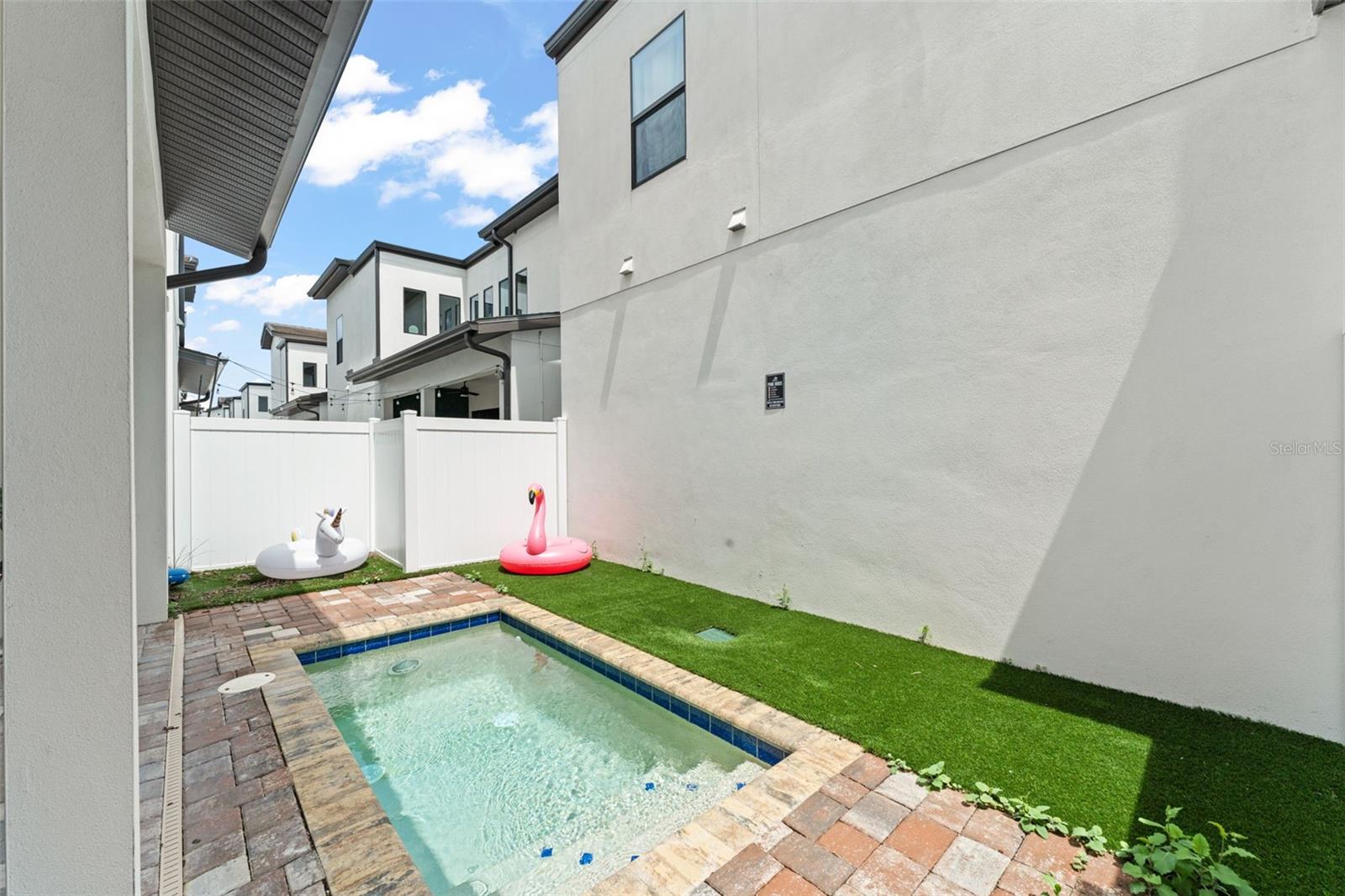 Image 34 of 38 For 205 Villa Domani Circle 62