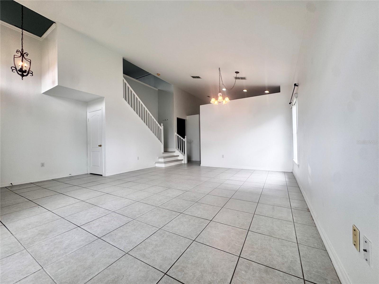 Image 3 of 26 For 661 Hacienda Circle
