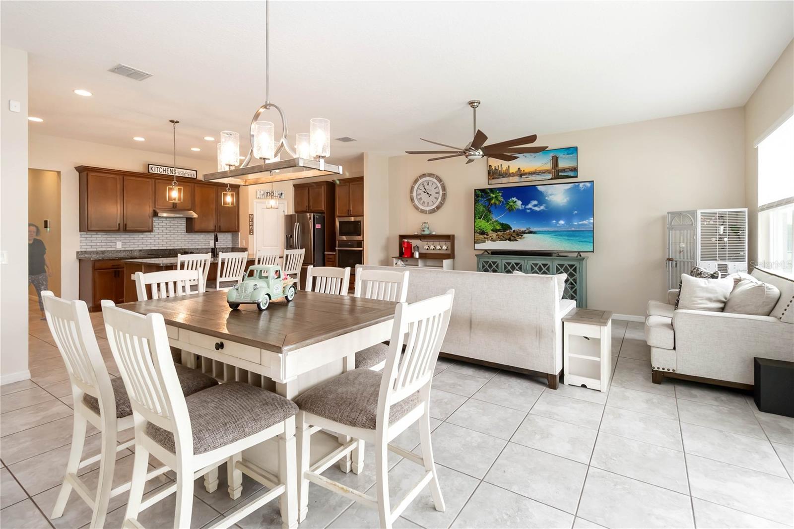Image 10 of 34 For 2119 Brillante Drive