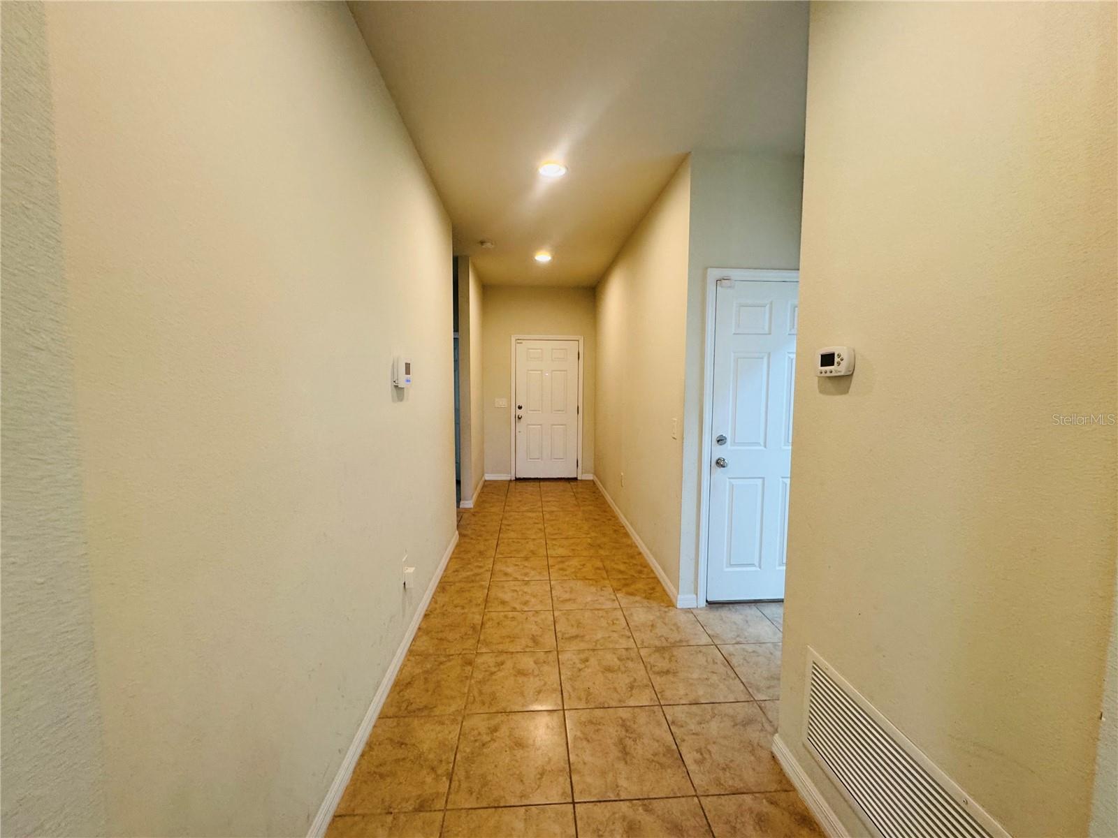 Image 19 of 24 For 8738 Hinsdale Heights Drive