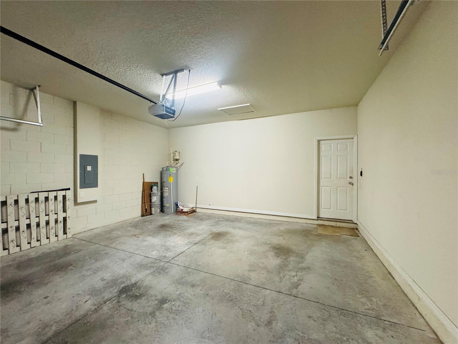 Image 21 of 24 For 8738 Hinsdale Heights Drive