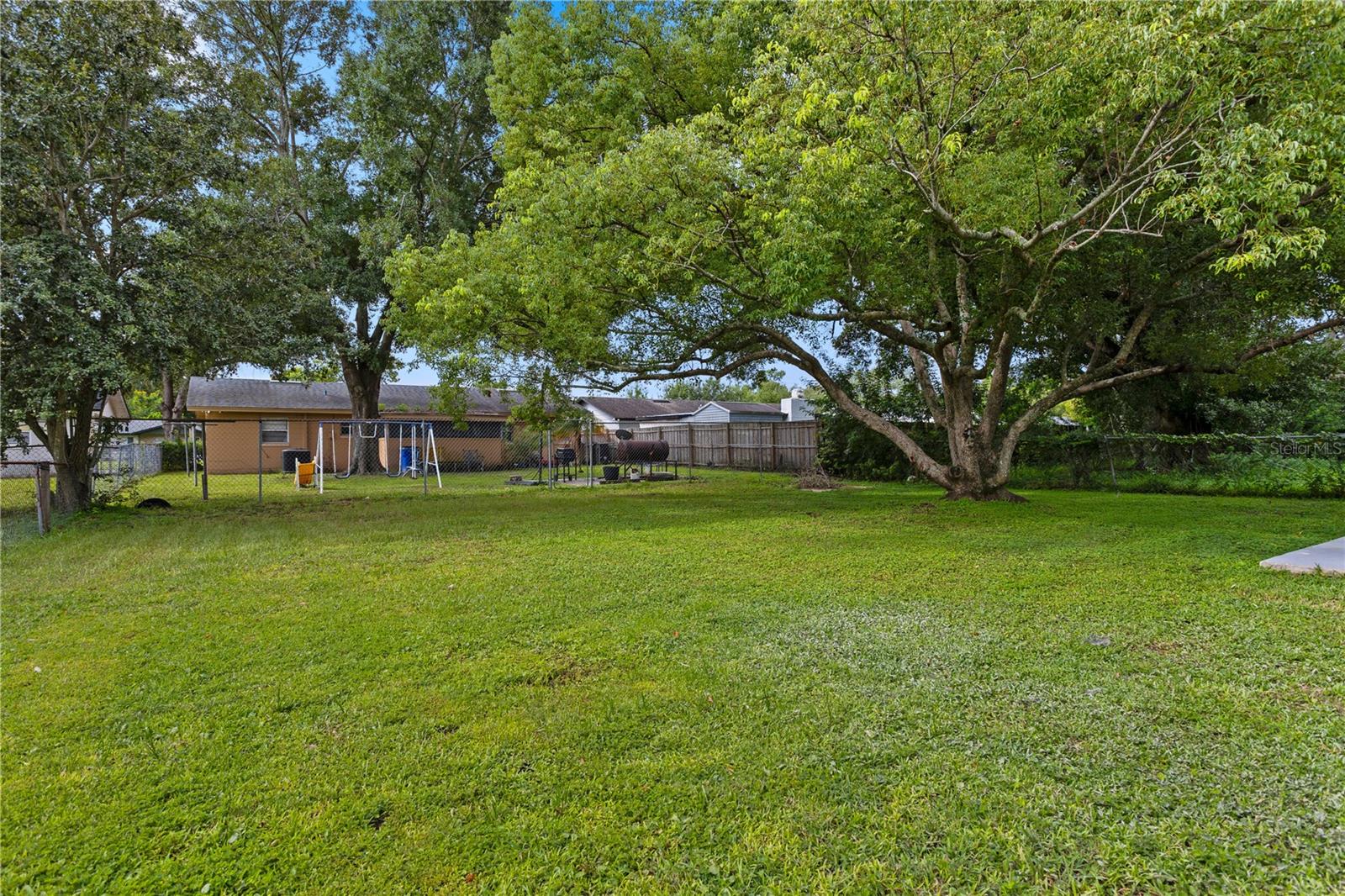 Image 23 of 28 For 5022 Lanette Street
