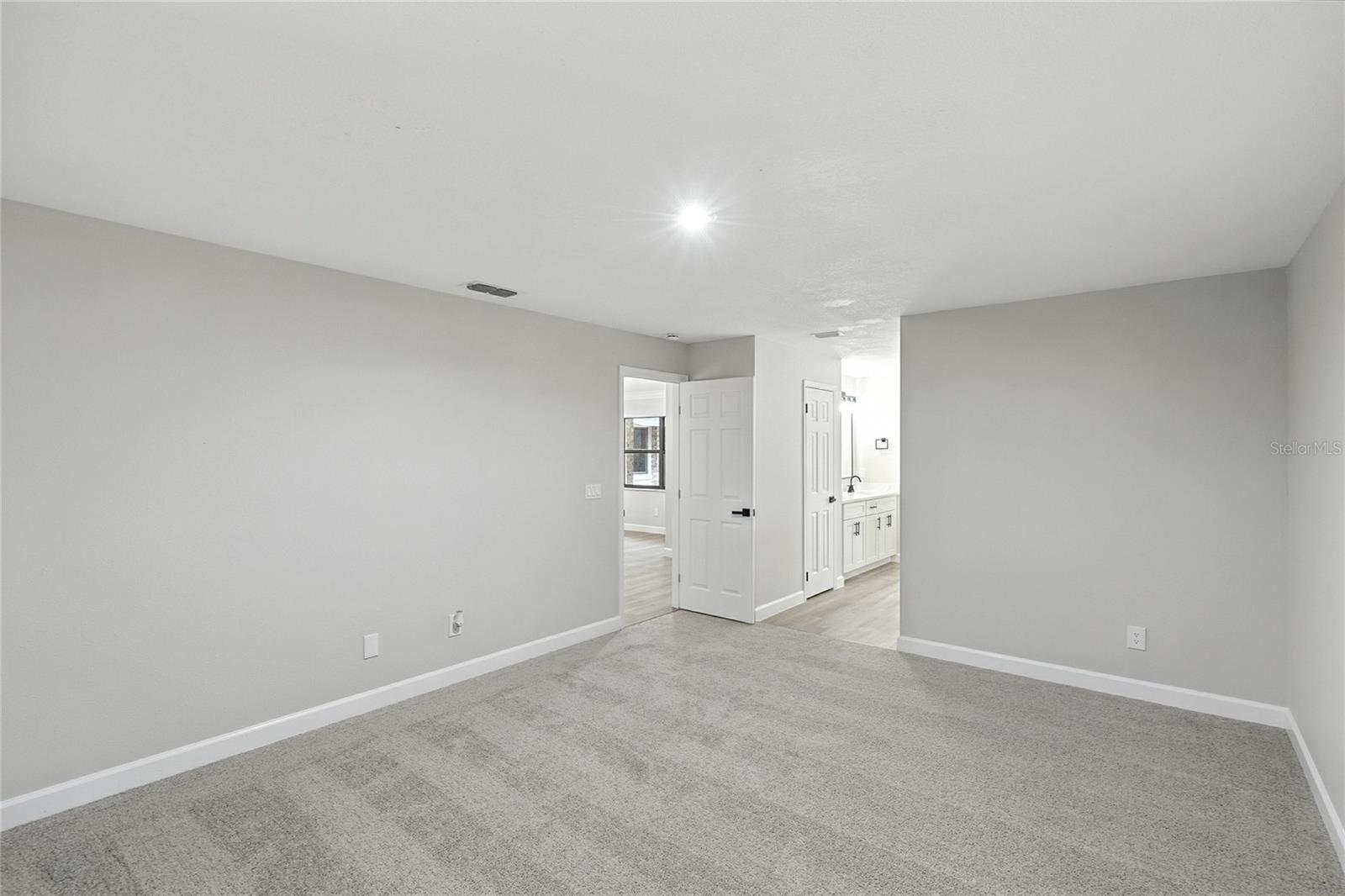 Image 18 of 34 For 5148 Sun Palm Drive