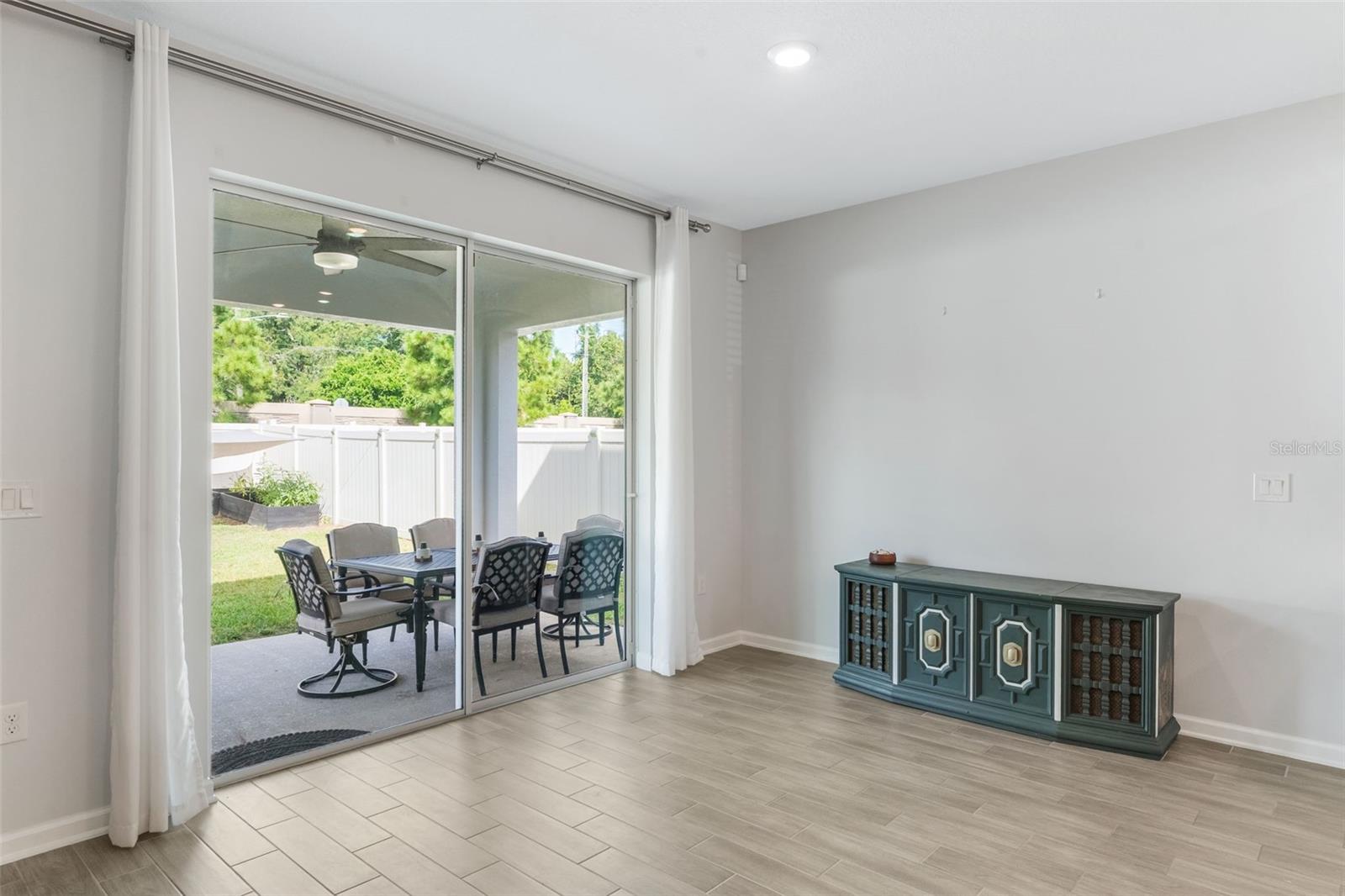 Image 12 of 56 For 1855 Black Maple Place